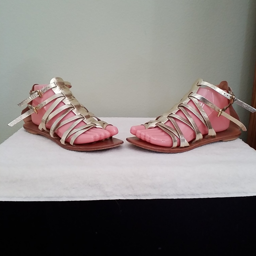 Zara Gold Flat Gladiator Sandal Toe Loop Size 38